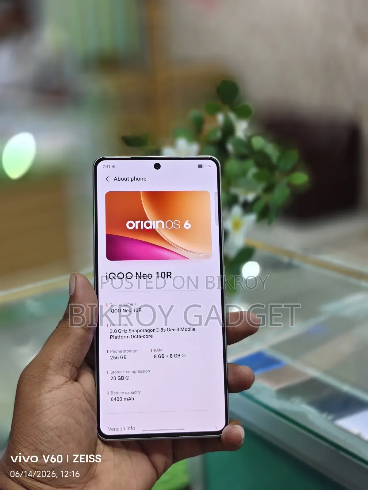 Vivo iQOO Neo 10R 256 GB Silver