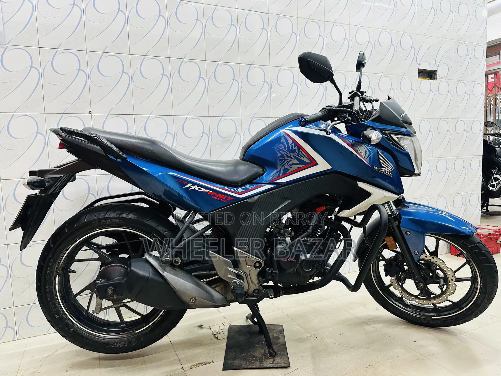 Honda Hornet 2019 Blue