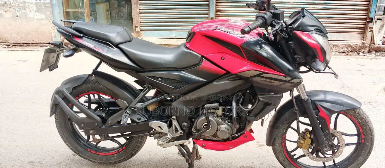 Bajaj Pulsar NS 160 2017 Red