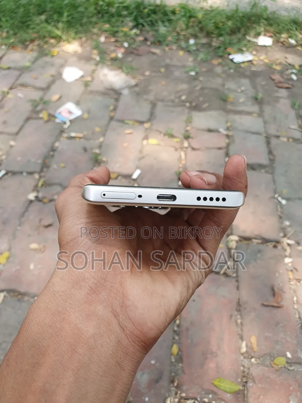 নিউ হেলিও ১০০ ২৫৬ জিবি ইয়েলো