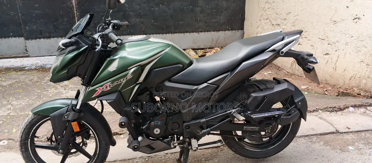 Honda X-Blade 160 2021 Green