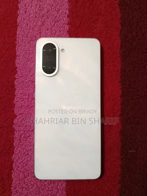 ওয়ানপ্লাস নর্ড সিই৫ ২৫৬ জিবি সাদা
