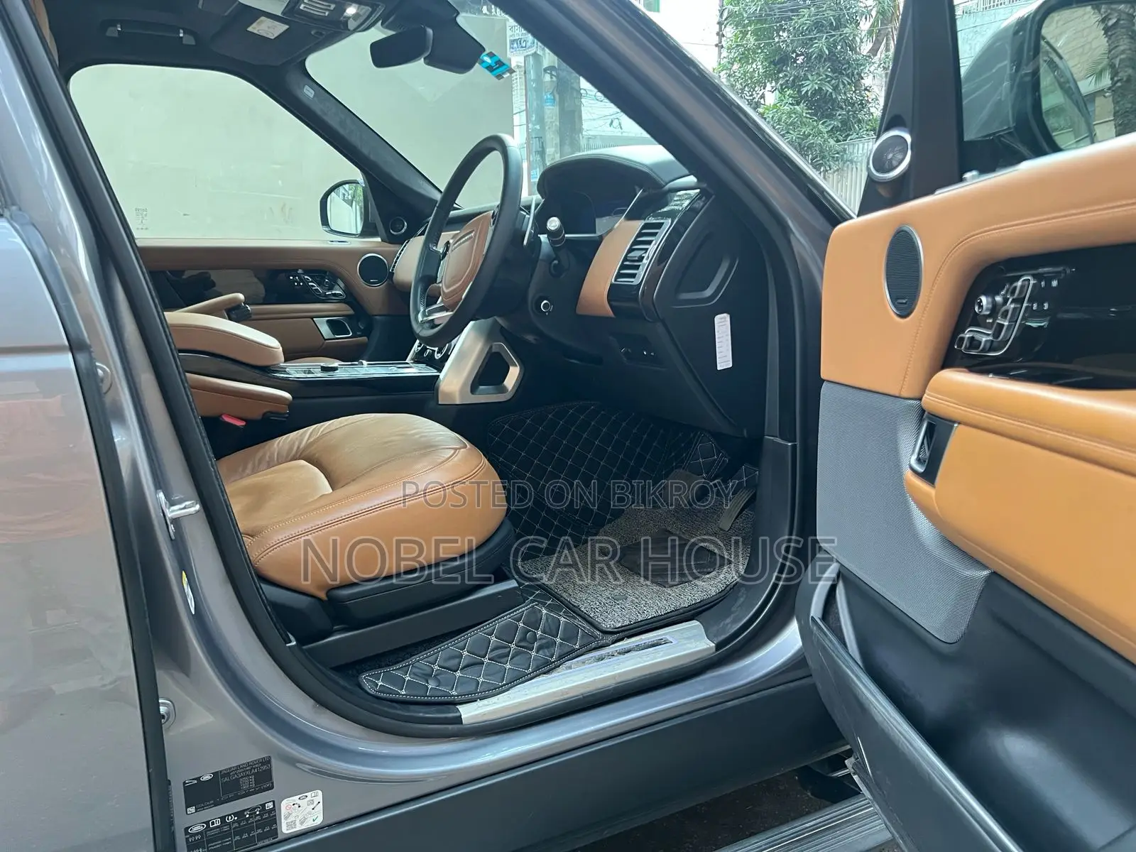 Land Rover Range Rover Vogue 2020 Gray