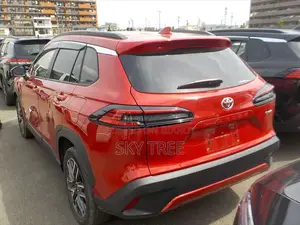 Toyota Corolla Cross 2025 Red