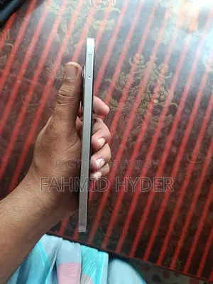 Tecno Spark 30C 128 GB Silver