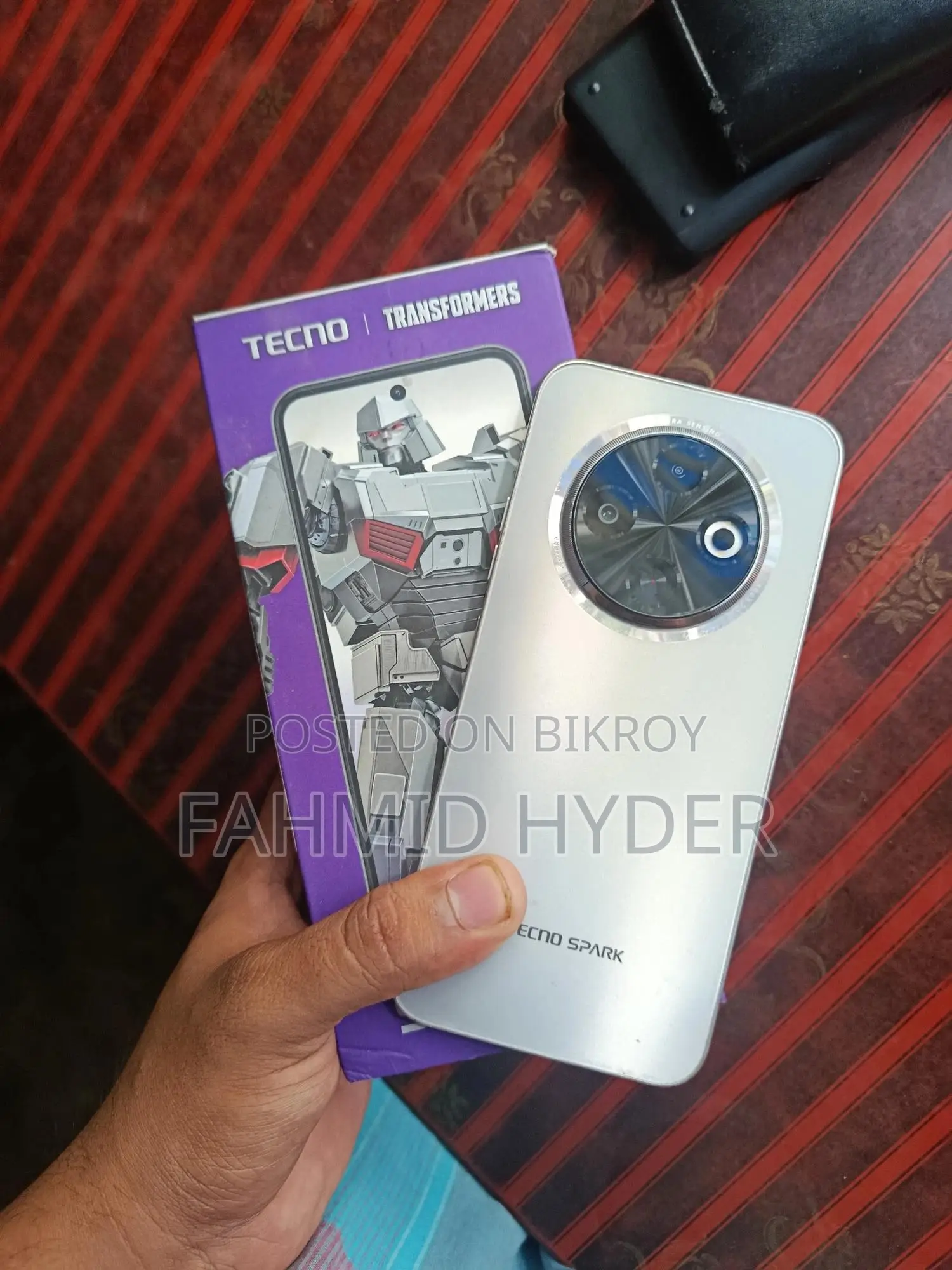 Tecno Spark 30C 128 GB Silver