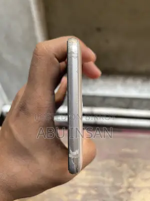 Samsung Galaxy J7 16 GB Gold