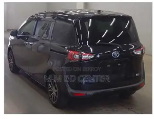 Toyota Sienta 2021 Black