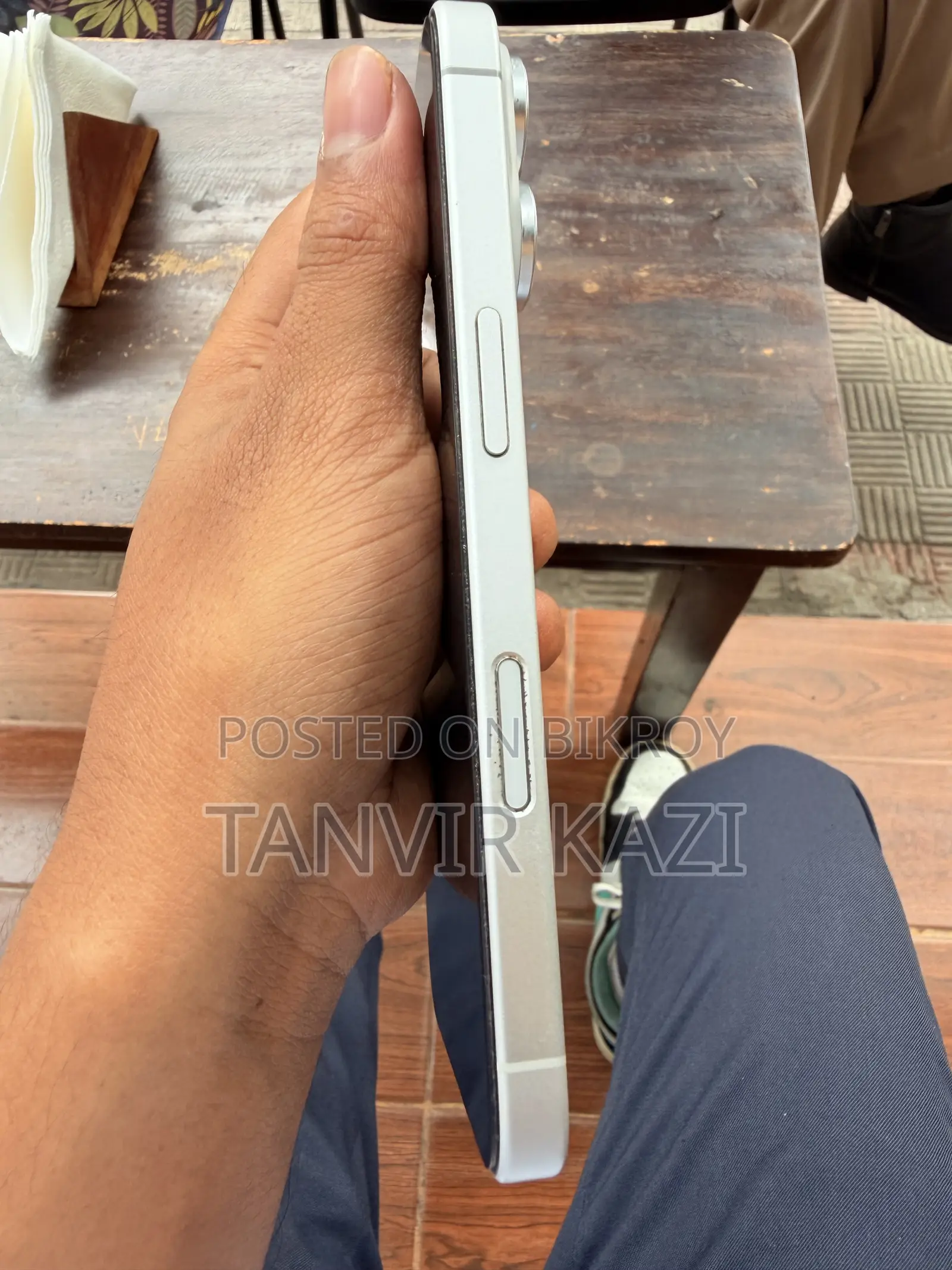 Apple iPhone 16 128 GB White