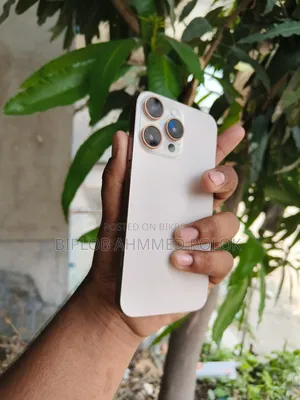 Apple iPhone XR 128 GB Gold