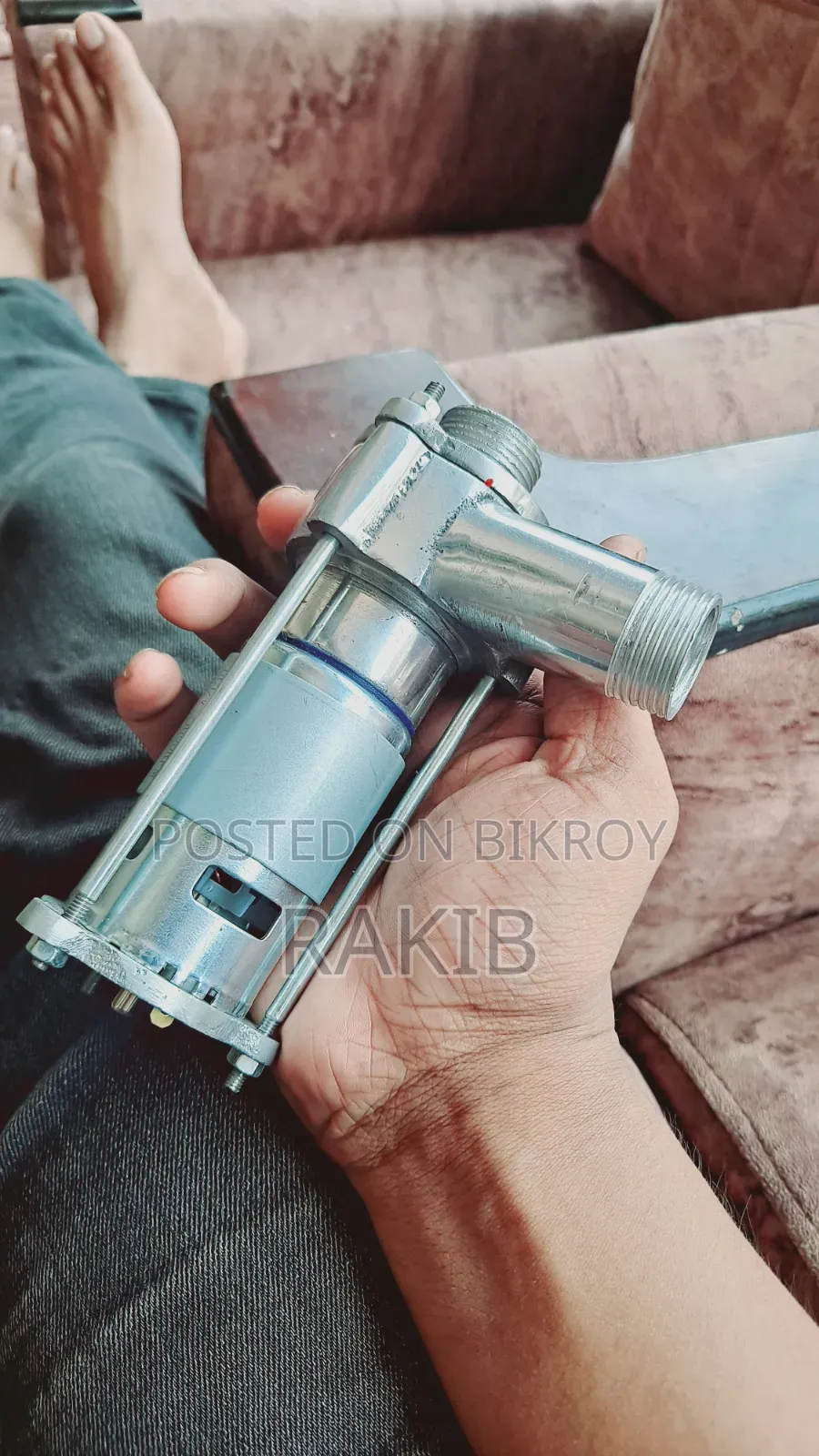 Pump motor, battery