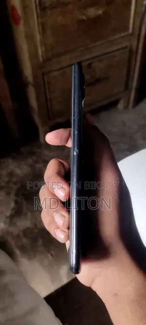 Oppo F17 Pro 128 GB Blue