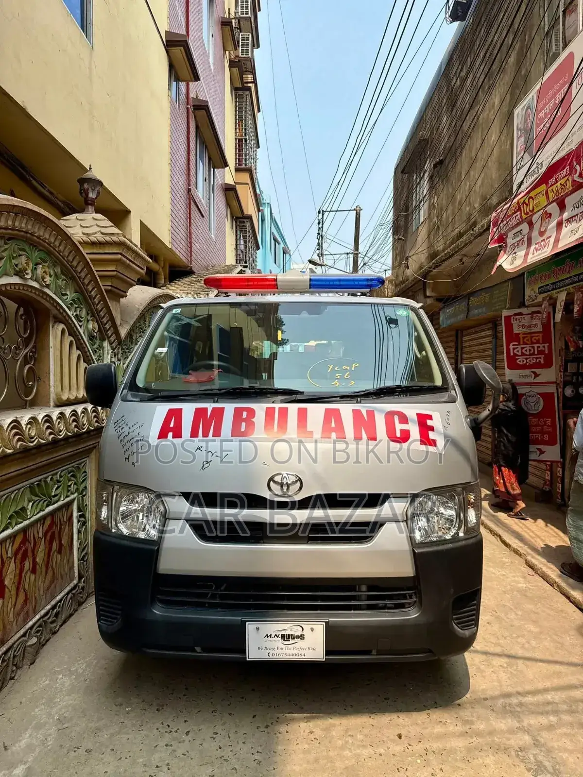 Toyota HiAce 2021 Silver