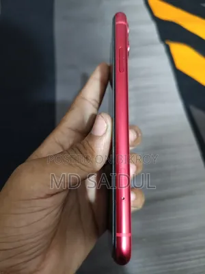 Apple iPhone 11 128 GB Red