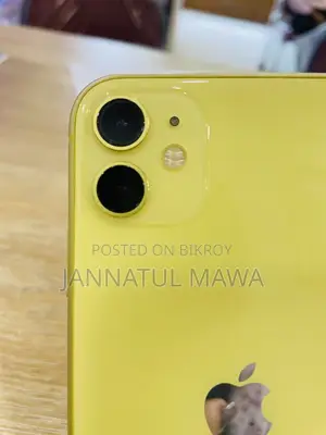 অ্যাপল আইফোন ১১ ১২৮ জিবি হলুদ