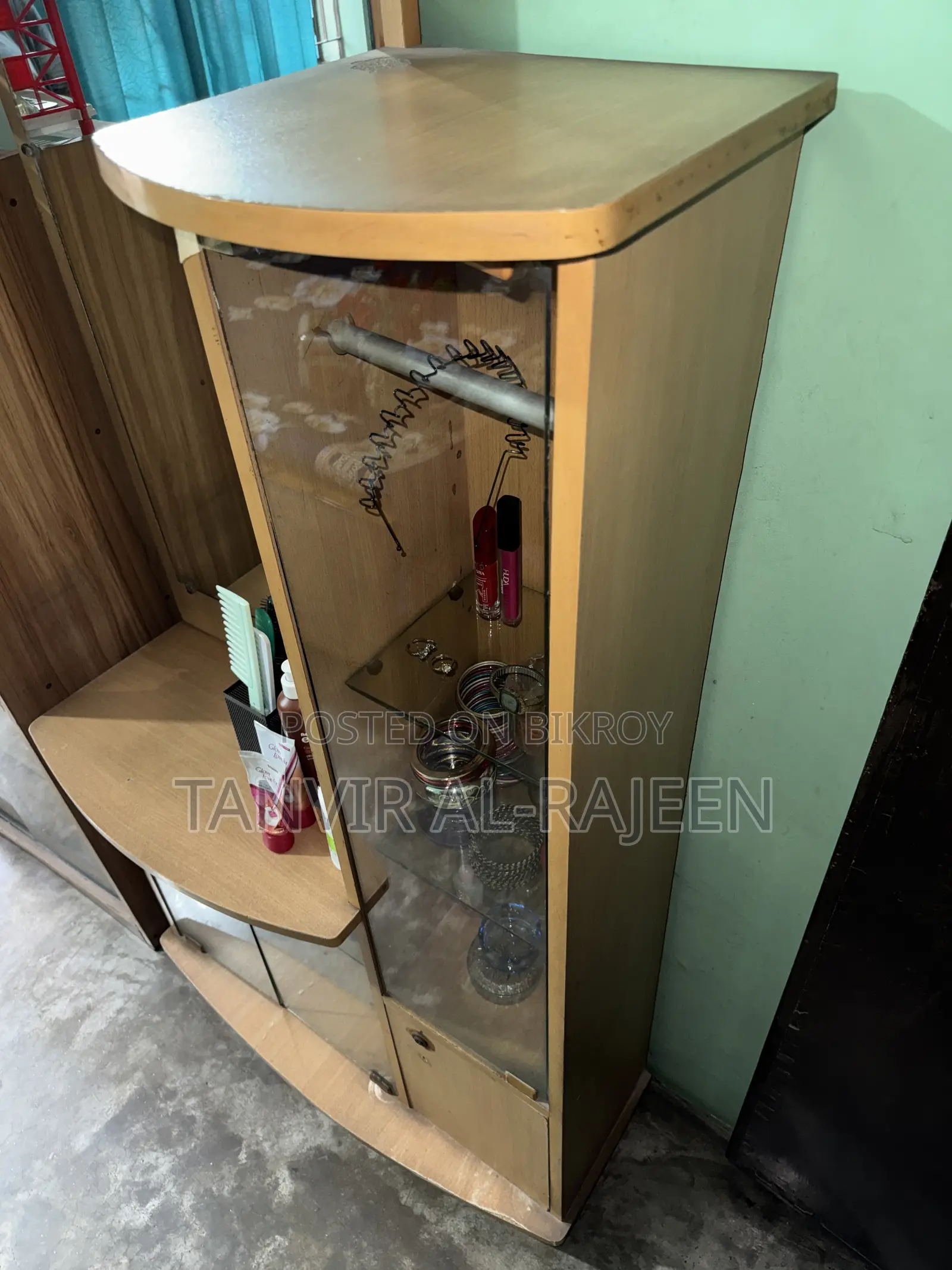 Dressing Table
