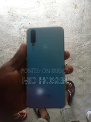 Vivo Y17 128 GB Purple