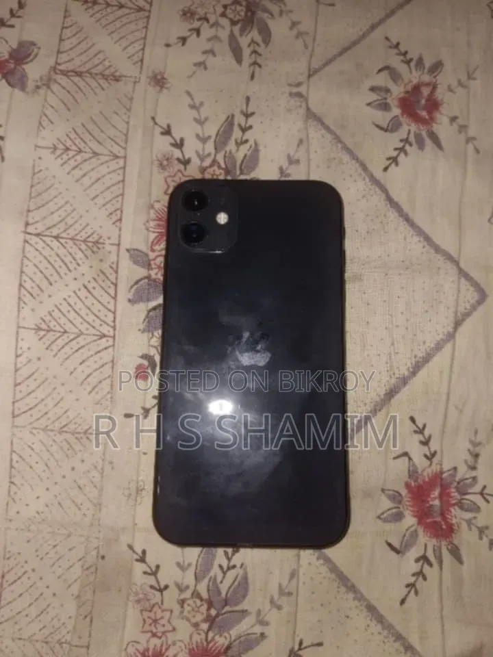 New Apple iPhone 11 64 GB Black
