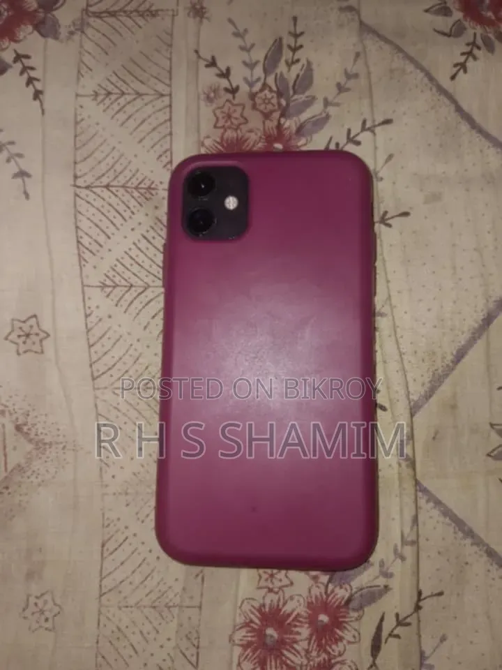 New Apple iPhone 11 64 GB Black