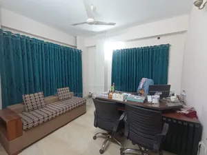 উত্তরায় ১৮০০ বর্গফুটের বিলাসবহুল রেডি অফিস স্পেস ভাড়ার জন্য