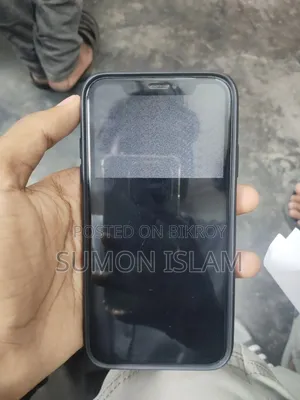 Apple iPhone XR 128 GB White