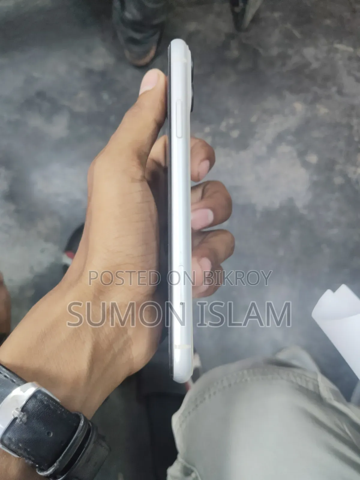 Apple iPhone XR 128 GB White