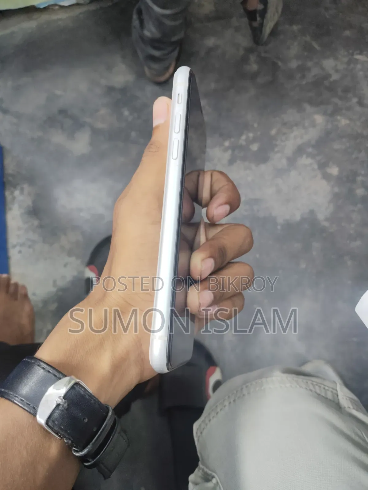 Apple iPhone XR 128 GB White
