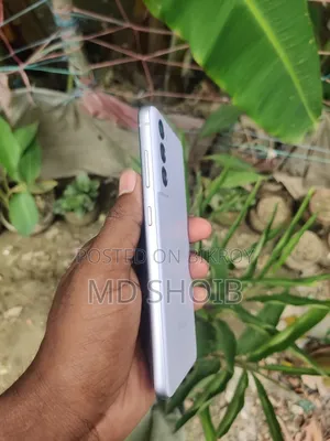New Samsung Galaxy S21 FE 5G 128 GB