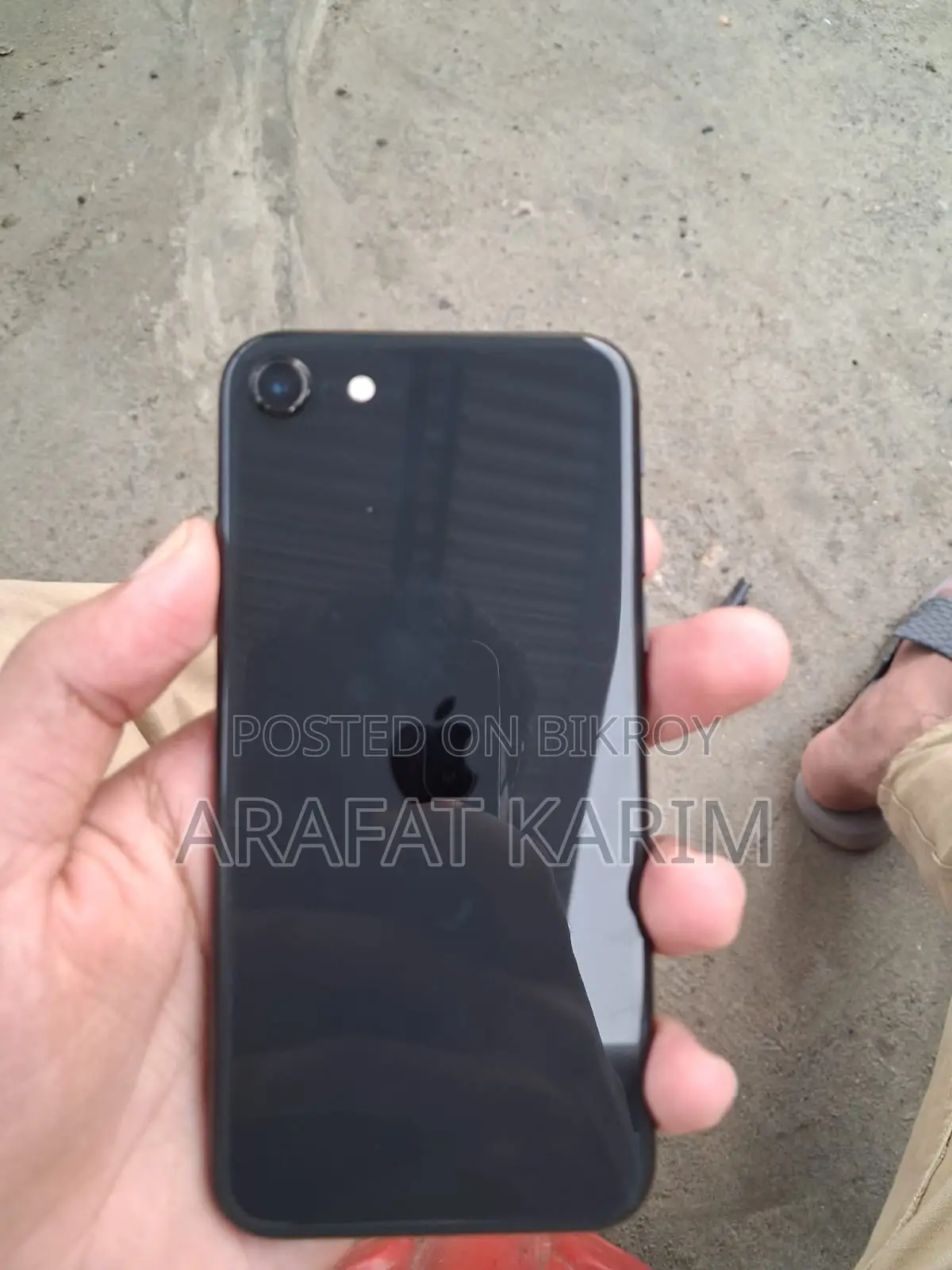 Apple iPhone SE (2022) 128 GB Black