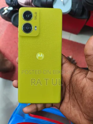 Motorola Moto G85 128 GB Green