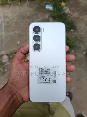 Infinix Hot 30 128 GB Silver