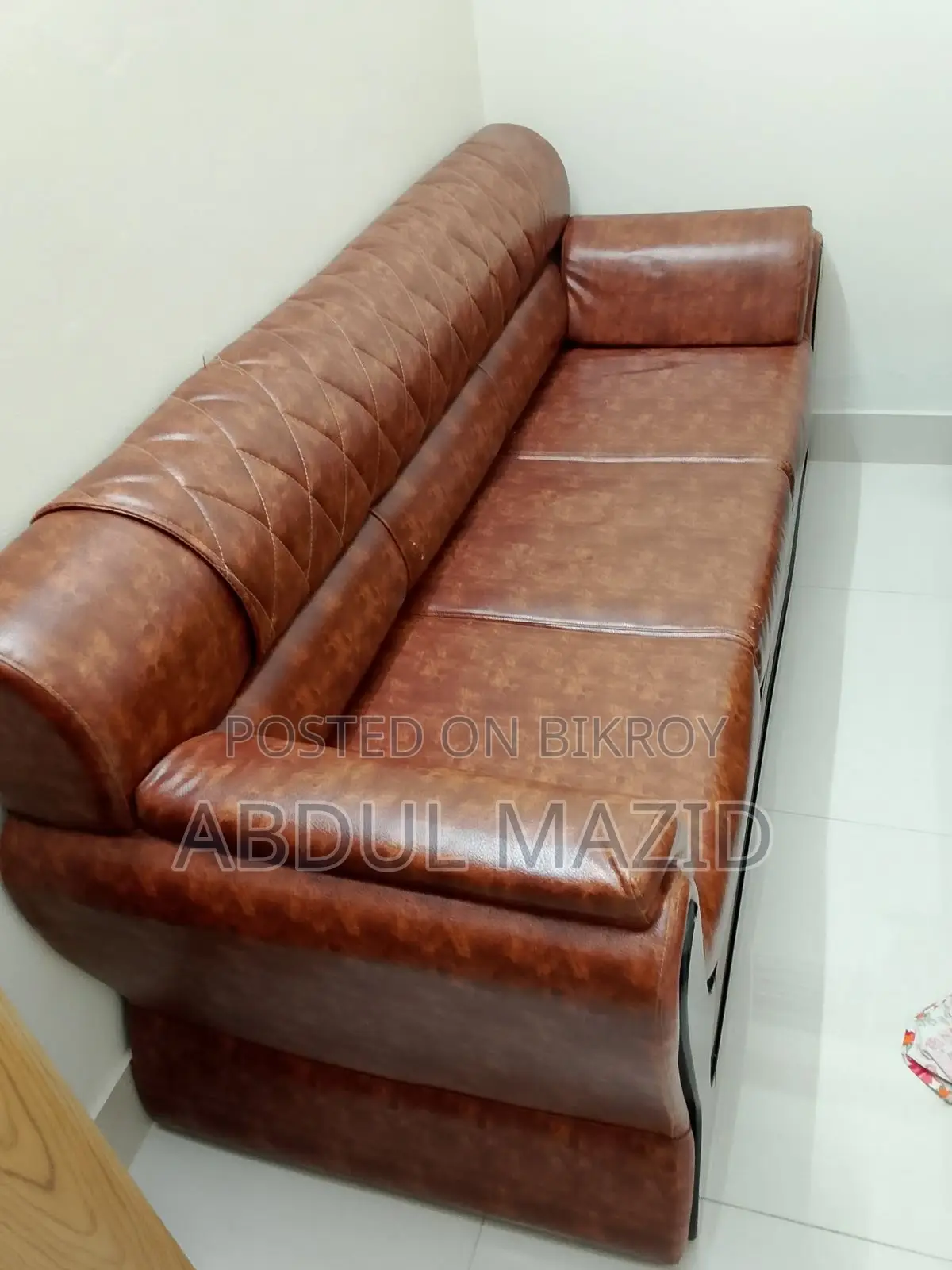 Nice, Soft Cushion Sofa