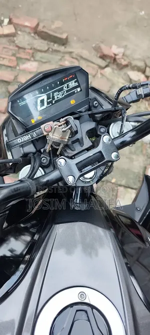 Hero Xtreme 125R 2025 Black