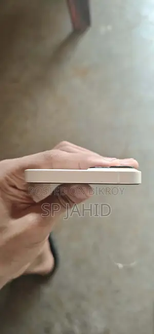 Apple iPhone 13 128 GB White