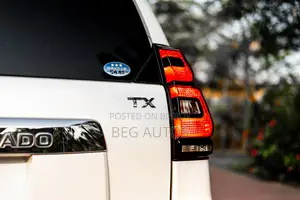 Toyota Land Cruiser Prado 2.7 2018 Pearl