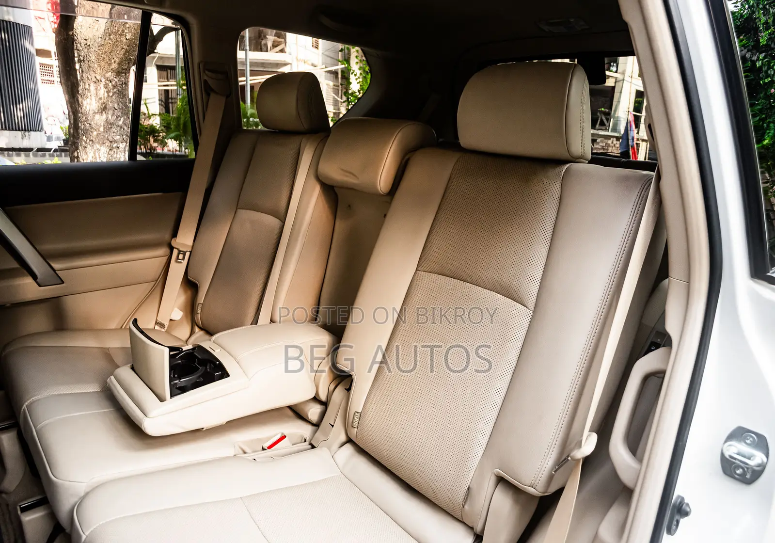 Toyota Land Cruiser Prado 2.7 2018 Pearl