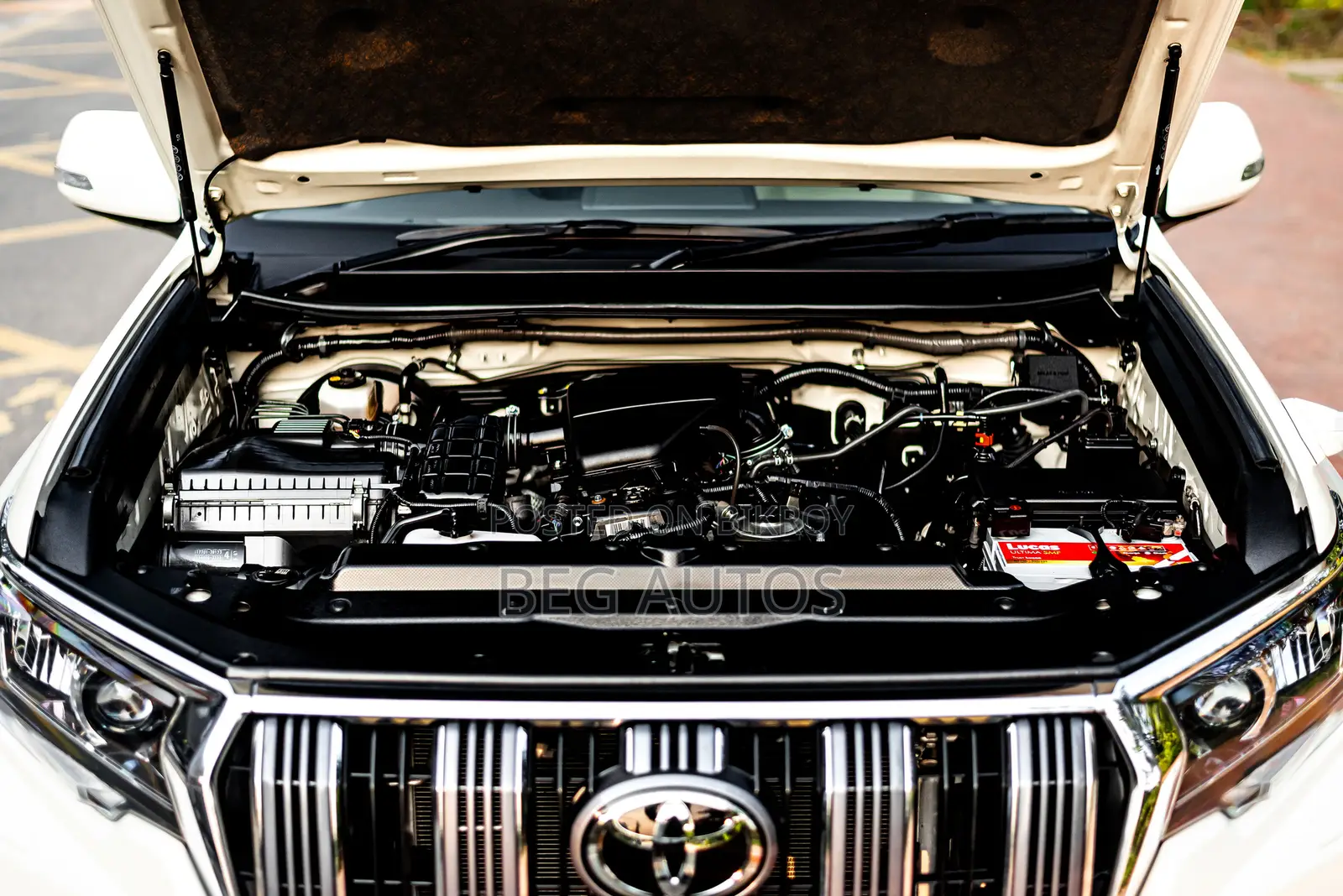 Toyota Land Cruiser Prado 2.7 2018 Pearl