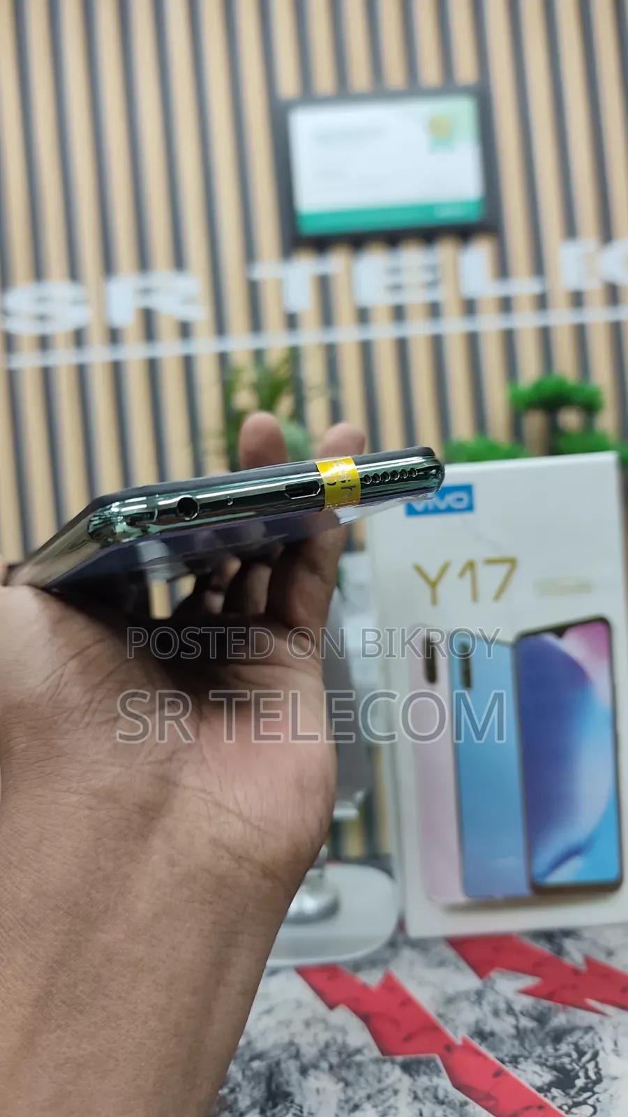 Vivo Y17 256 GB Green