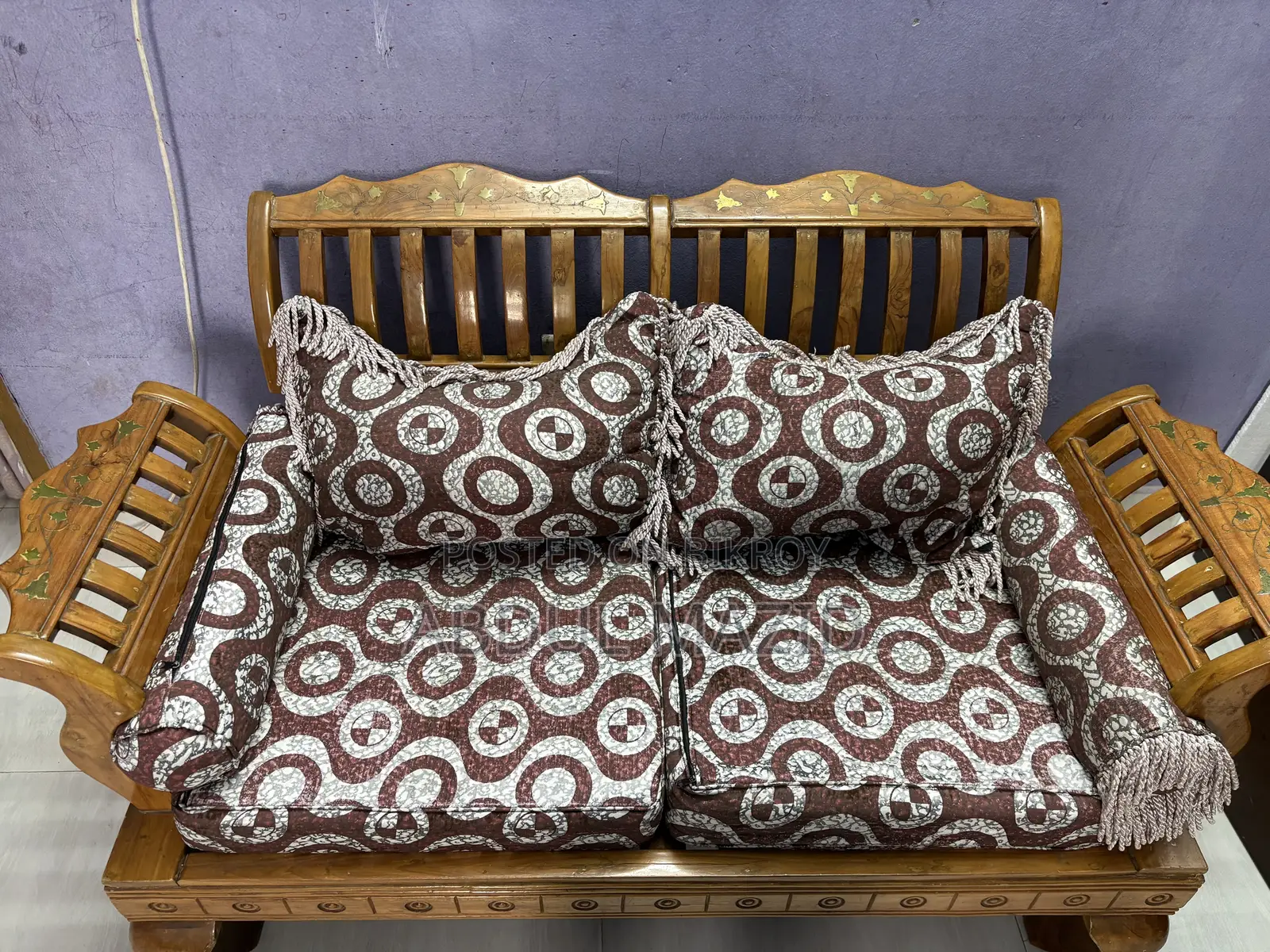 Nice Sofa Set