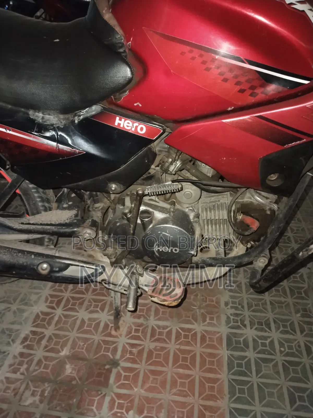 হিরো গ্ল্যামার ২০১৫ রেড