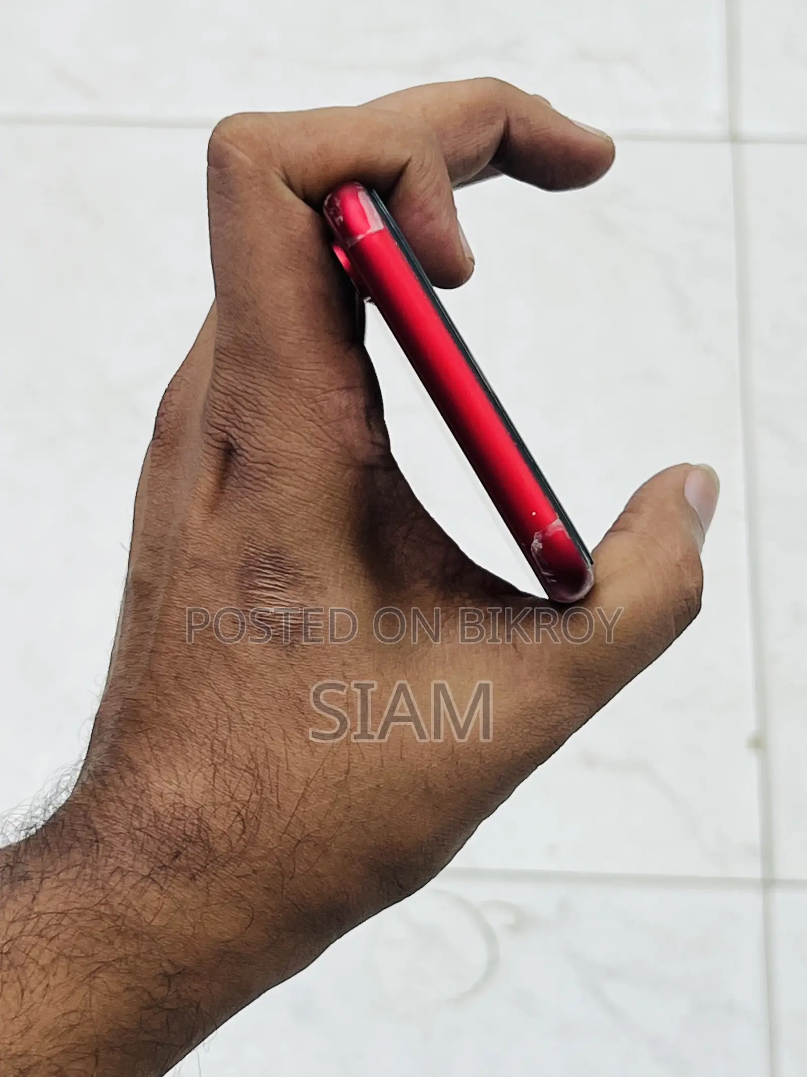 Apple iPhone XR 64 GB Red