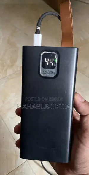 ৩০০০০ এমএএইচ পাওয়ার ব্যাংক