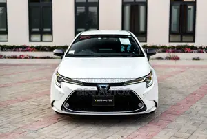Toyota Corolla Hatchback 2022 White