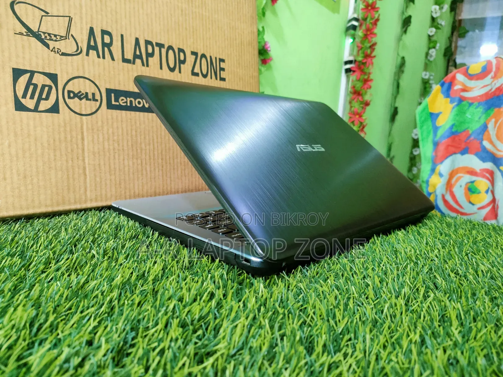 Laptop Asus 4GB AMD HDD 500GB