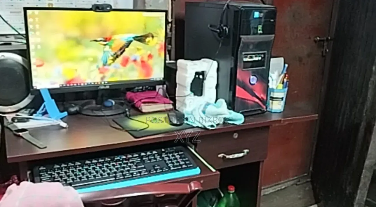 Gigabyte GA-H110MSTX-HD3-ZK 8GB Intel Core i5 SSD 128GB