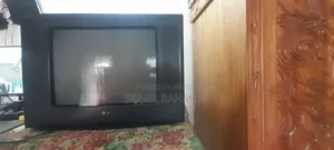 LG 32 inch TV