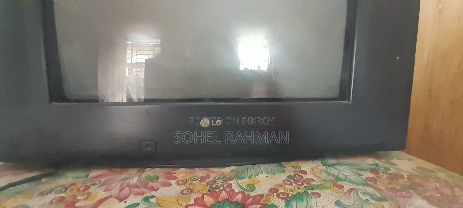 LG 32 inch TV