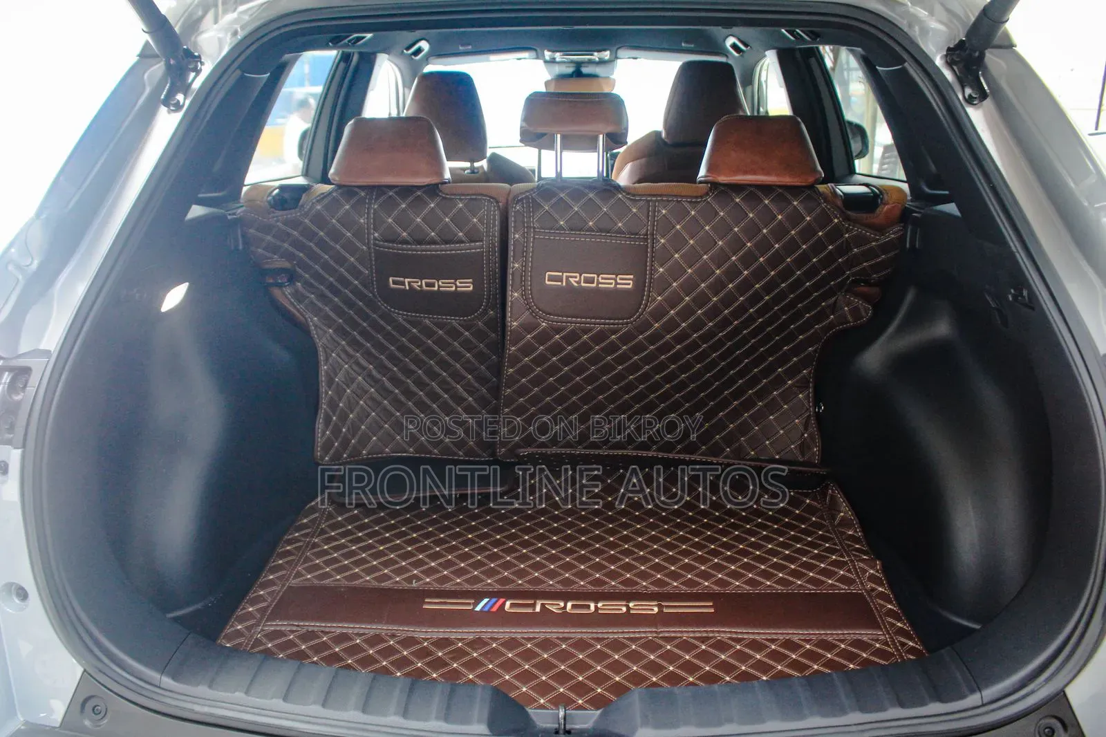 Toyota Corolla Cross 2025 Gray