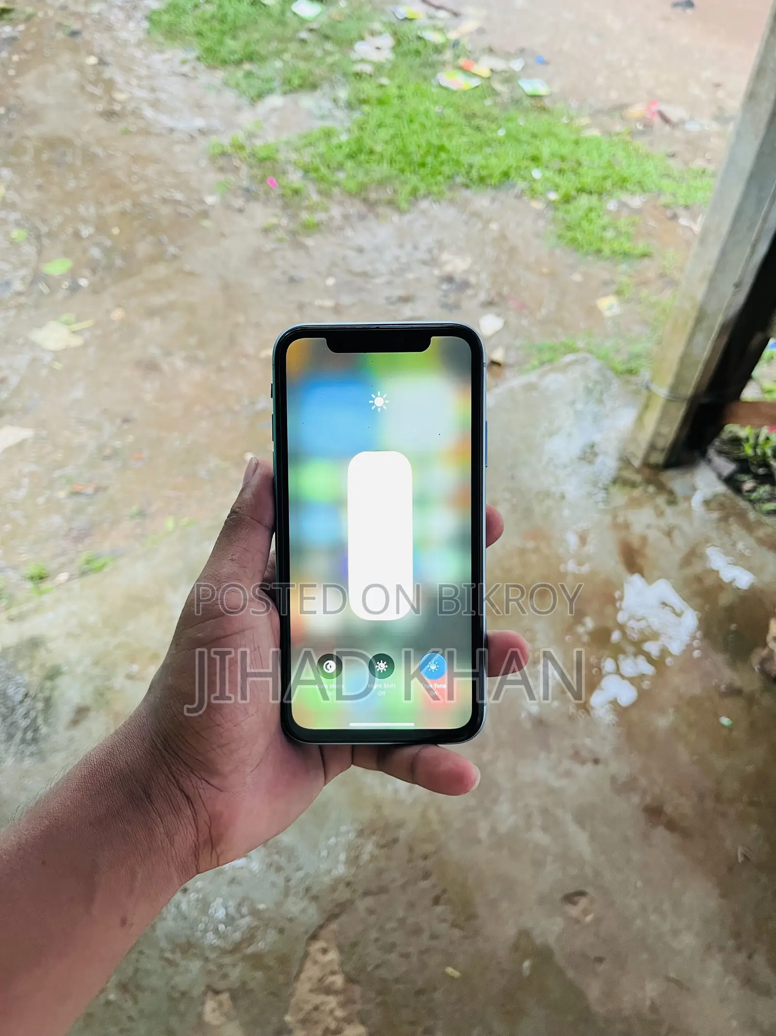 অ্যাপল আইফোন এক্সআর ১২৮ জিবি ব্লু