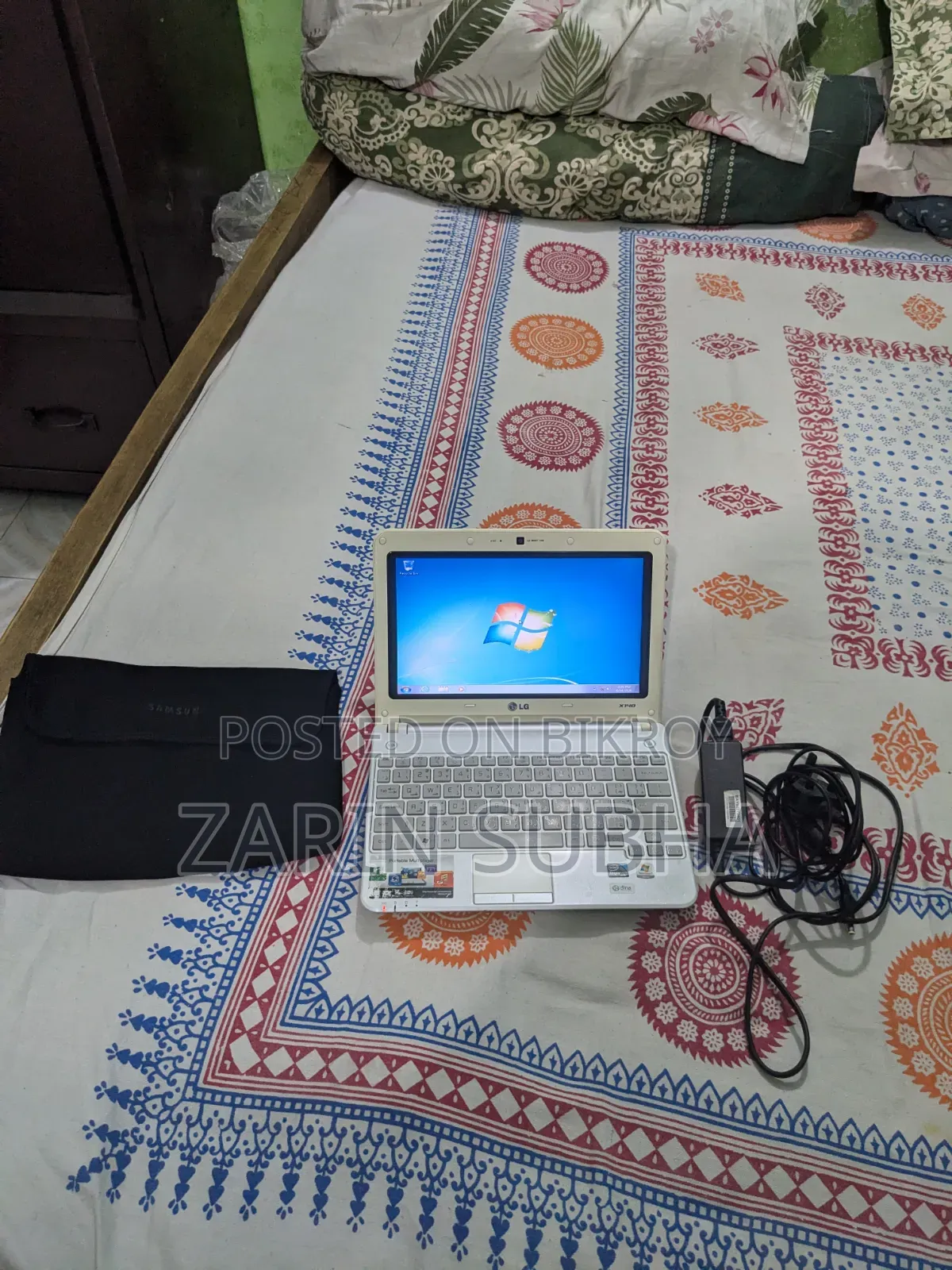 Laptop LG Gram 13.3 2GB Intel Atom SSD 128GB